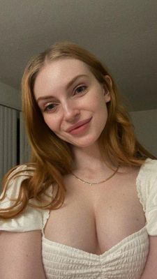 Escort Services — Laura, 25