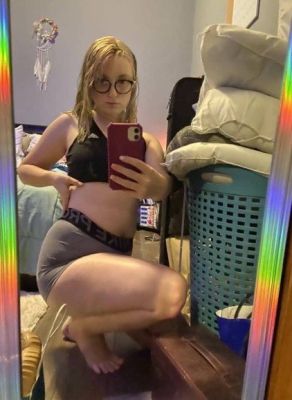 Nelly, phone. 14402631839