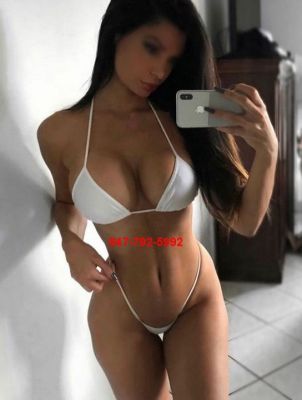 Joelyn, 16477925992, starts from 240 CAD per hour